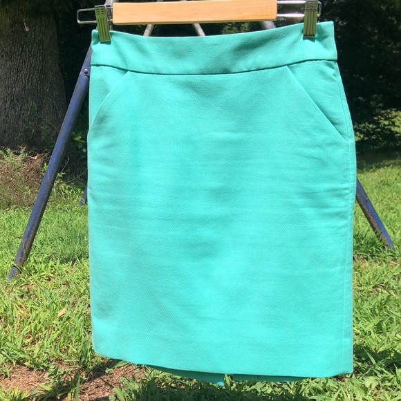 J. Crew Dresses & Skirts - J. Crew Cotton Skirt 0P